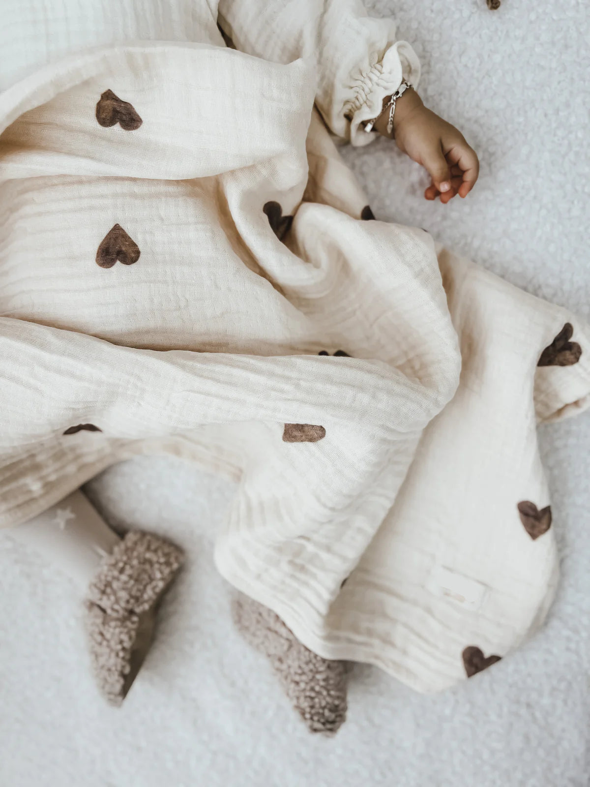 Mousseline cloth Brown Hearts | 100% Organic cotton | 100x100cm