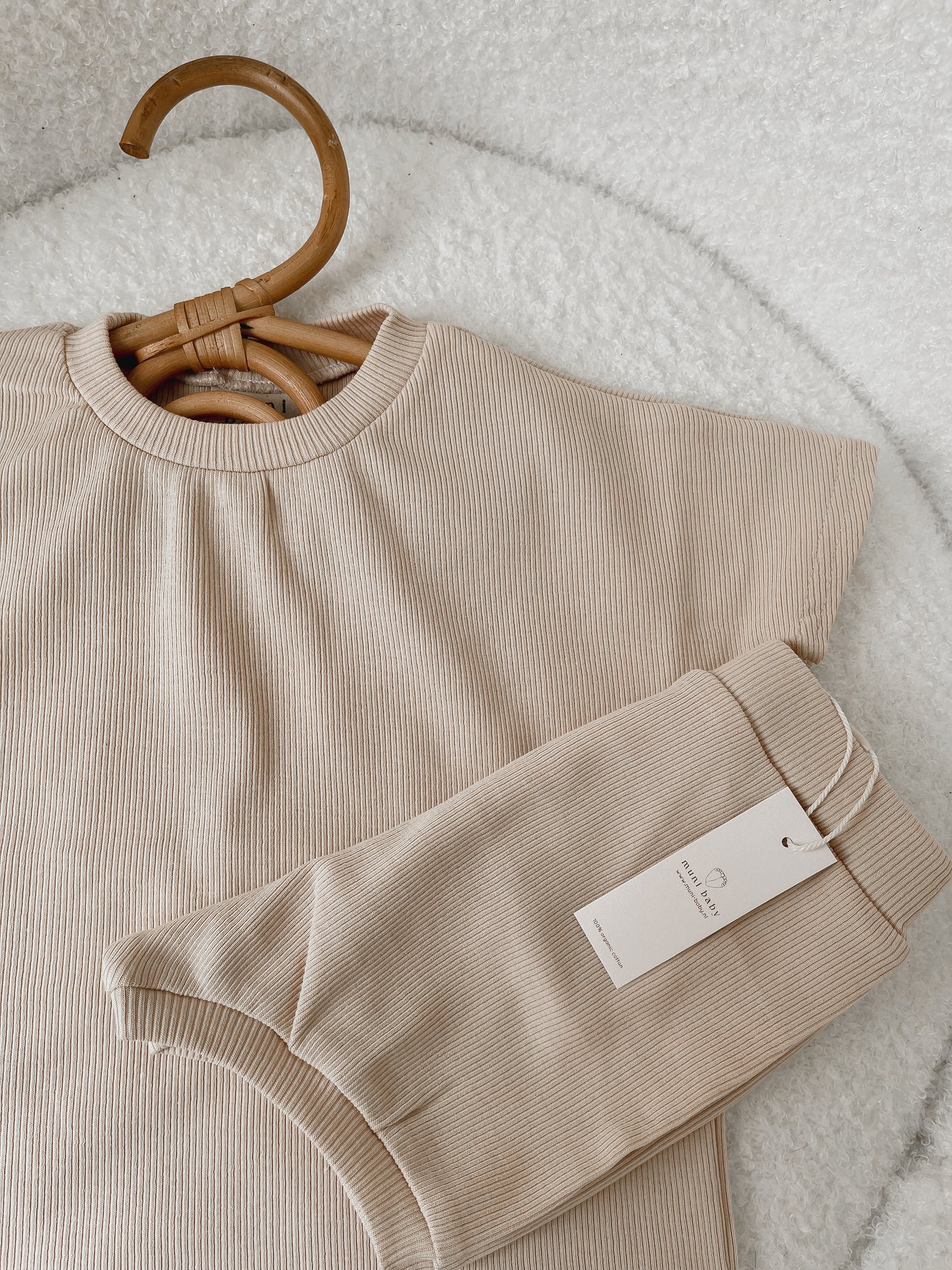 Two-piece cotton set | T-shirt and shorts Beige