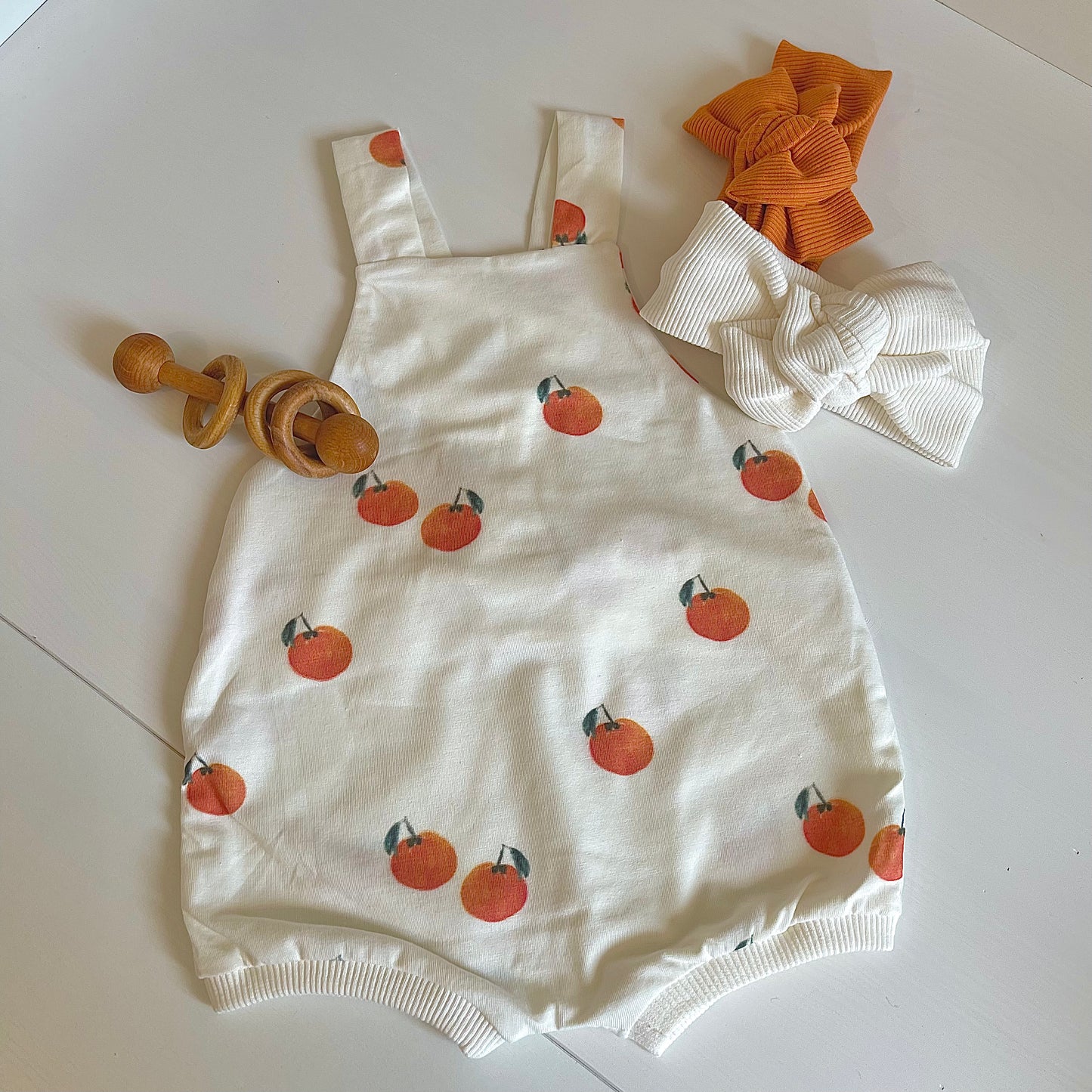 Summer Salopette with oranges