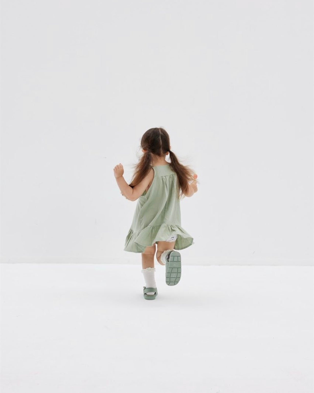 Muslin girls dress | Mint