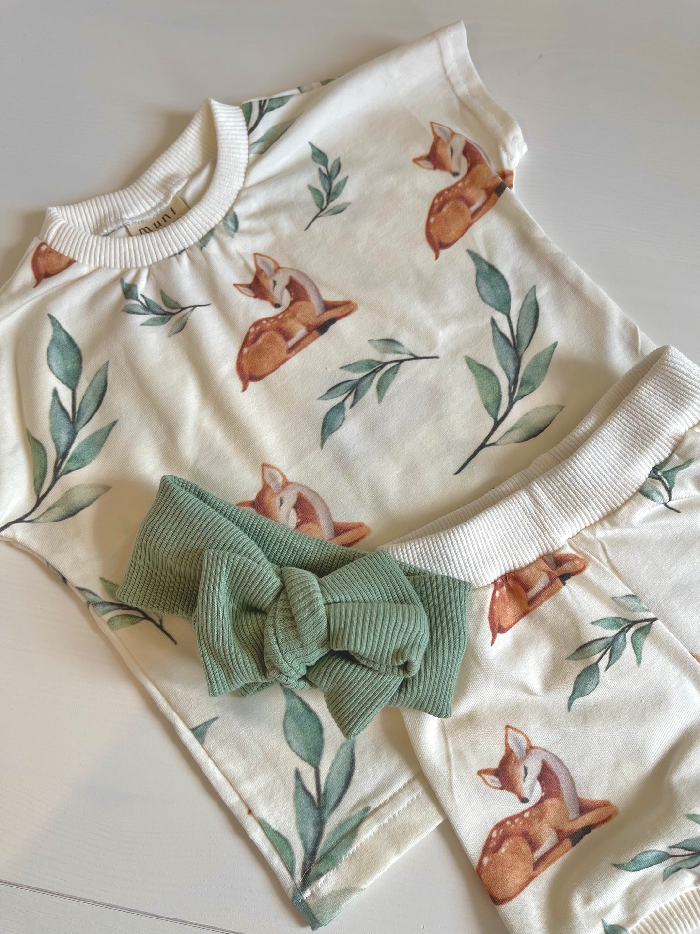 Two-piece cotton set | T-shirt and shorts Bambi