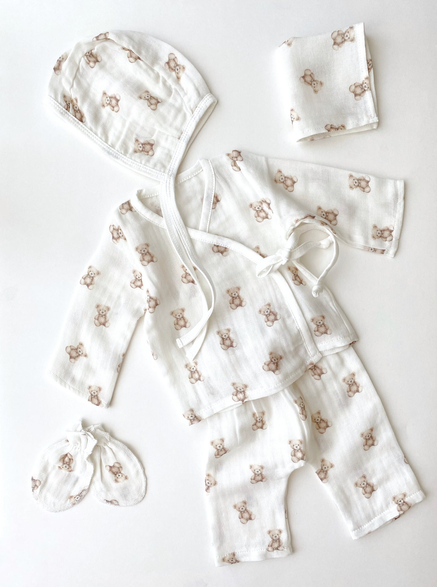 Teddy Bear | Organic Muslin Newborn set | 5-piece