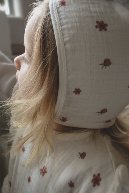 Red Flowers Bib &amp; Bonnet | Organic Muslin