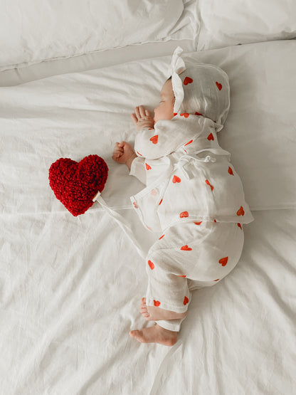 Red hearts | Organic Muslin Newborn set | 5-piece