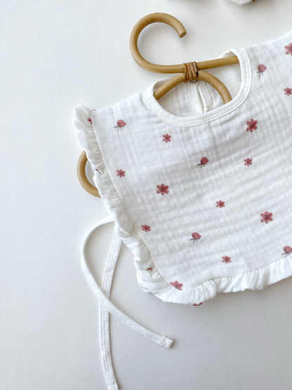 Red Flowers Bib &amp; Bonnet | Organic Muslin