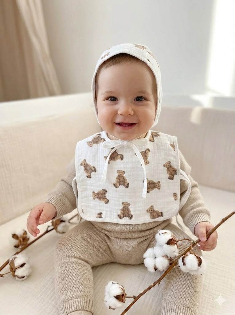Teddybear Slabbetje & Bonnet | Organic Muslin