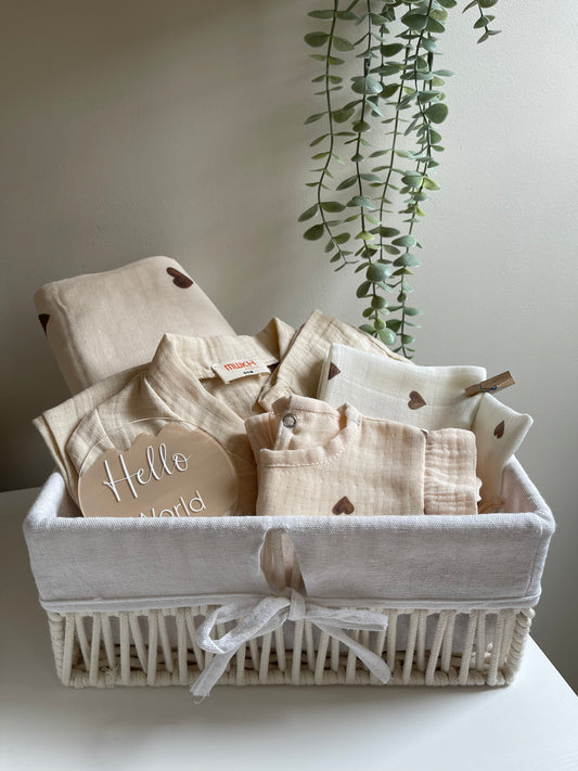 Maternity gift set | 4-piece